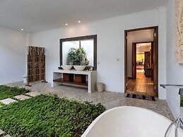 Villa Candi Kecil Tujuh