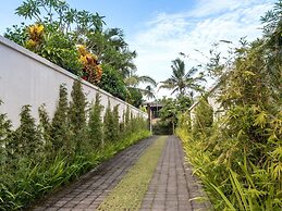 Villa Candi Kecil Tujuh