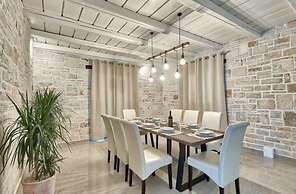 Luxury Villa Stagio With Private Swimming Pool