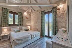 Luxury Villa Stagio With Private Swimming Pool