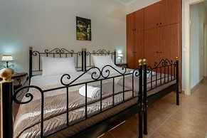 Villa Rose With Private Pool