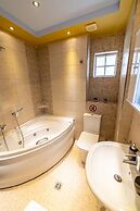 Heronissos Apartment