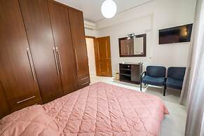 Heronissos Apartment