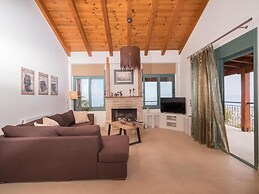 Villa Eolos With Private Pool