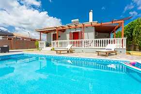 Villa Mansion With Private Pool