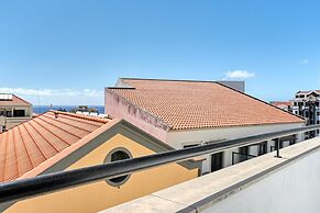 Beco Santa Emilia 4Q a Home in Madeira