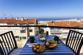 Belle Vue Apartment by Acasadascasas