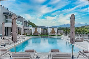 Luxurious Villa Micha Mare - 14 Bedrooms