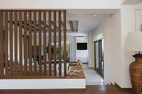 Villa Rizes Luxury in Maroulas