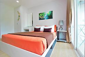 A714 Rooftop Pool Gym Parking 900m From Kata Beach