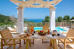 Vasiliki Villa - Charming 4 BR Villa With Pool and sea Views