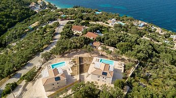 Vasiliki Villa - Charming 4 BR Villa With Pool and sea Views