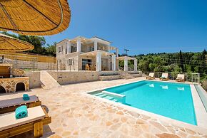 Vasiliki Villa - Charming 4 BR Villa With Pool and sea Views
