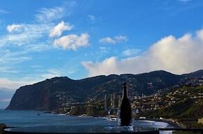 Golden View by Homie