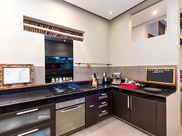 Villa Arte in Bali Kuta