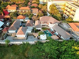 Hiburan Villas