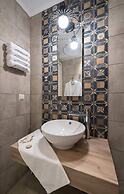 Madini Luxury Villa With Private Swimming Pool
