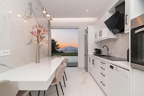 Cavo Mare Mirazur Luxury Retreat With Private Pool