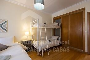 Villa Belavista by Acasadascasas