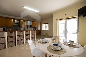 Villa Belavista by Acasadascasas
