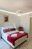 Villa Prima - With Private Heated Pool