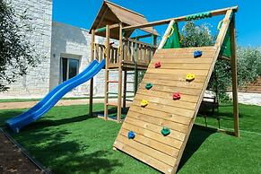 Villa Prima - With Private Heated Pool