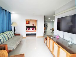 9B Spacious sea View Apartment Karon Beach Front