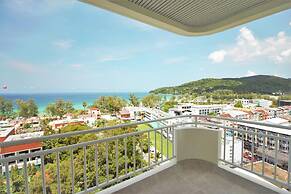 9B Spacious sea View Apartment Karon Beach Front