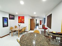 9B Spacious sea View Apartment Karon Beach Front