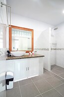 9B Spacious sea View Apartment Karon Beach Front