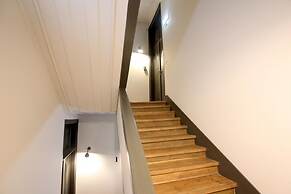 Nomad s Padaria Flats Charming Memory