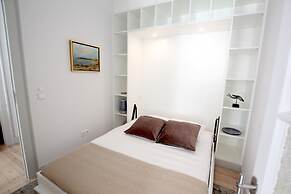 Nomad s Padaria Flats Charming Memory