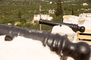 Dandy Villas Tower House Built in 17th Century Pool