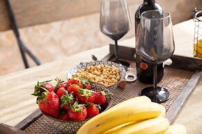 Dandy Villas Tower House Built in 17th Century Pool