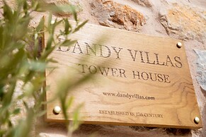 Dandy Villas Tower House Built in 17th Century Pool