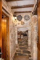 Dandy Villas Tower House Built in 17th Century Pool