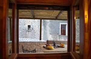 Dandy Villas Tower House Built in 17th Century Pool