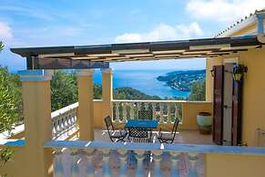 Theodora Villa - 2 BR Tranditional House Close to Gaios Town