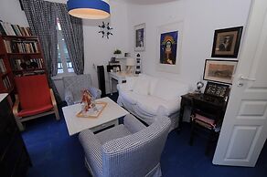 Dandy on the Beach Sailor s House Private Maisonette Sea View