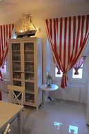 Dandy on the Beach Sailor s House Private Maisonette Sea View