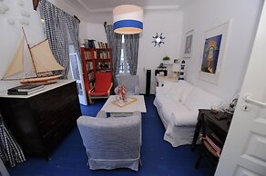 Dandy on the Beach Sailor s House Private Maisonette Sea View