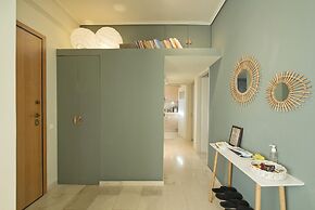 Lucyzen in Vouliagmeni