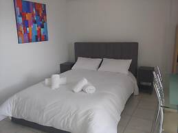 Saronikos in Piraeus