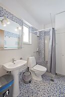 Saronikos in Piraeus