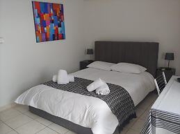 Saronikos in Piraeus