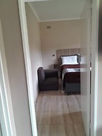 2 Bedroomed Apartment With En-suite and Kitchenette - 2068