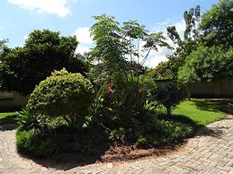 2 Bedroomed Apartment With En-suite and Kitchenette - 2068