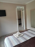 2 Bedroomed Apartment With En-suite and Kitchenette - 2068