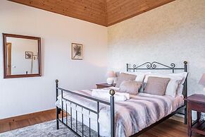 Rainbow Cottage by Madeira Sun Travel