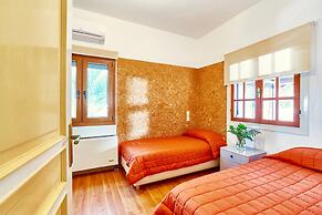 Villa Karteros With Private Swimming Pool